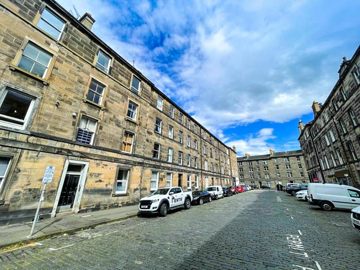 Desirable 2 Bed Apt Near Edinburgh Castle Apartment Exterior foto